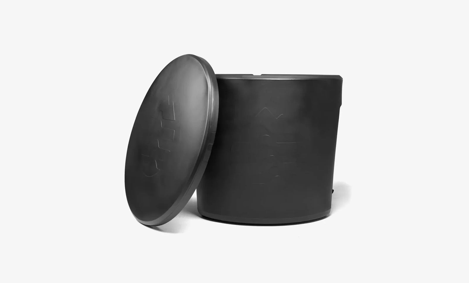Ice Barrel 300 Daily Cold Ritual concept
